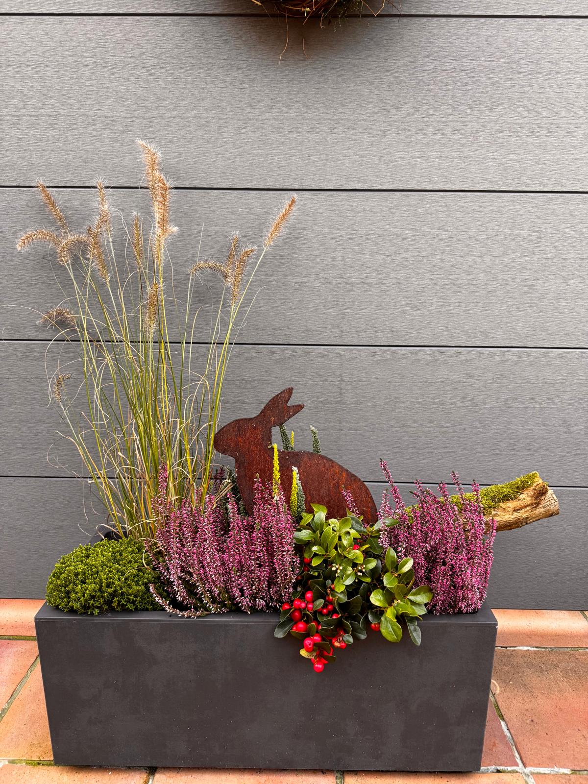 Hase aus Cortenstahl