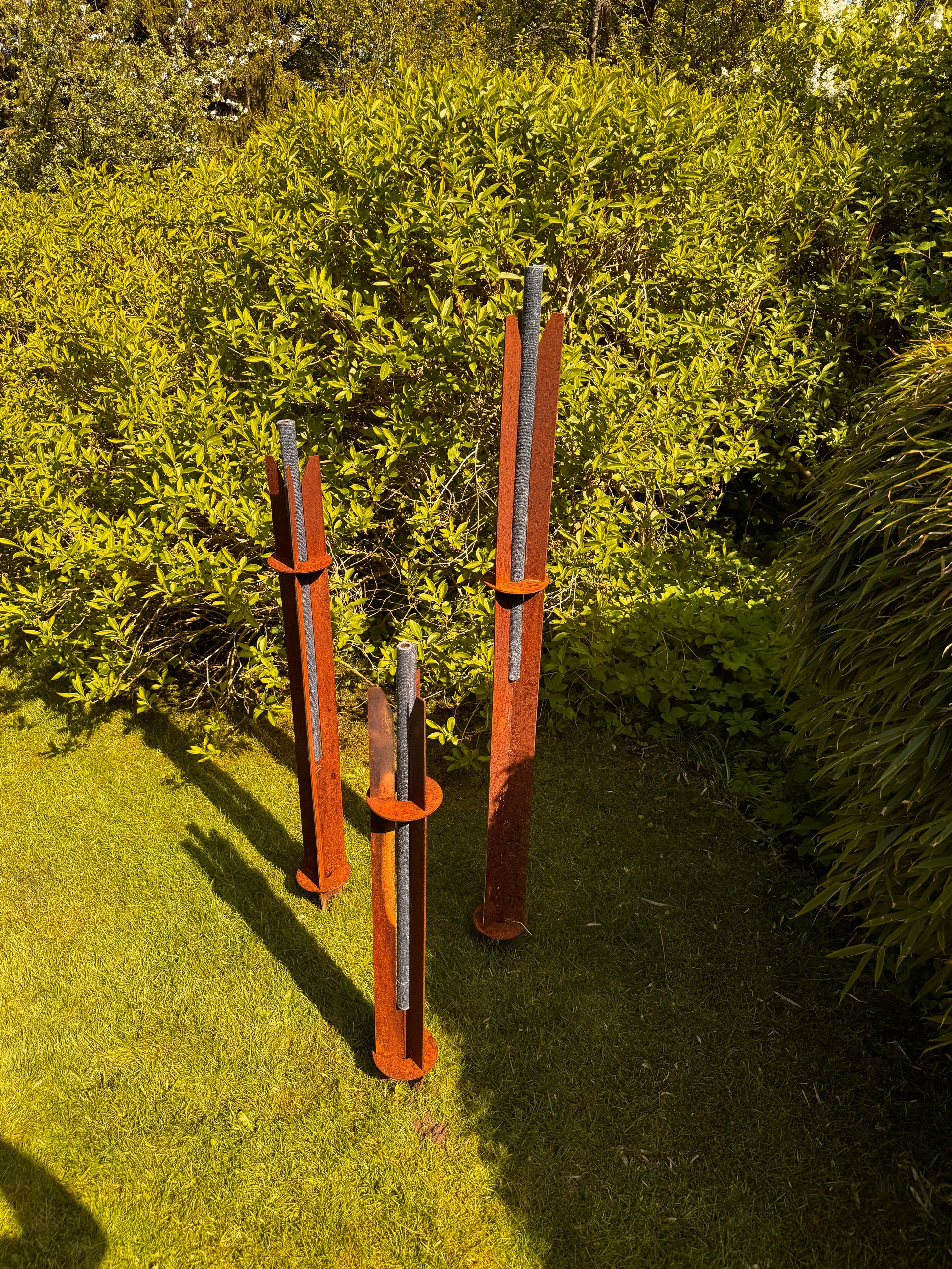 Fackeln aus Cortenstahl – für besondere Gartenmomente!