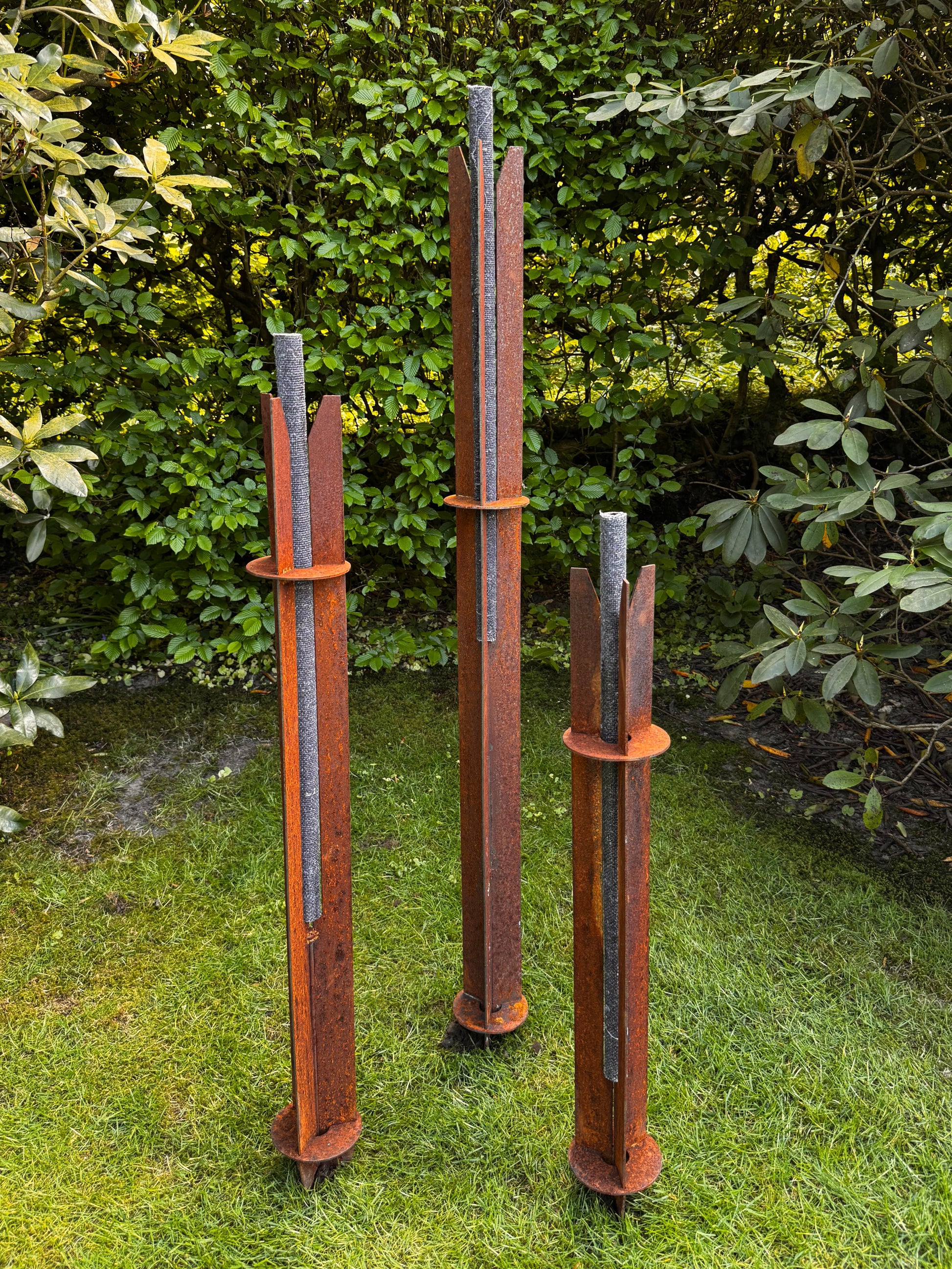 Fackeln aus Cortenstahl – für besondere Gartenmomente!