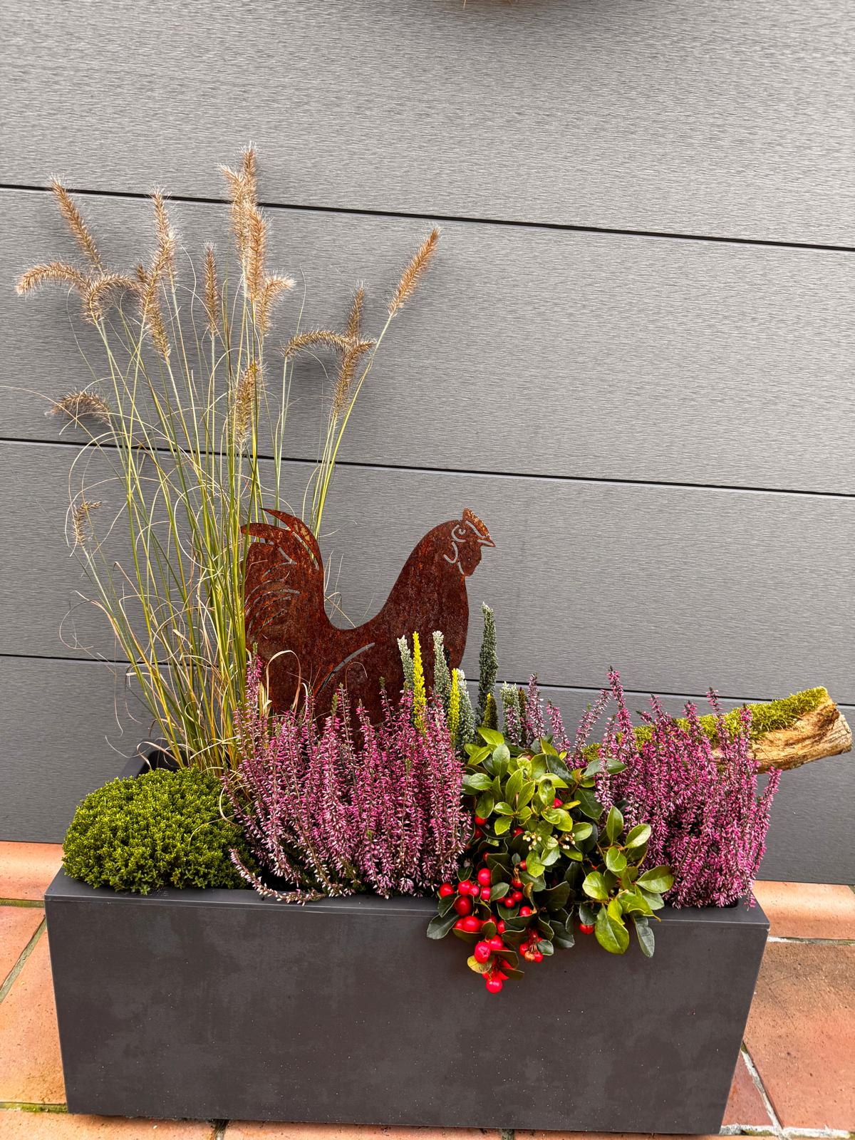 Hahn aus Cortenstahl