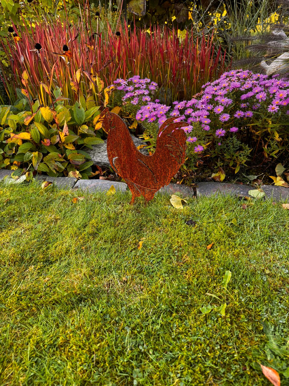 Hahn aus Cortenstahl